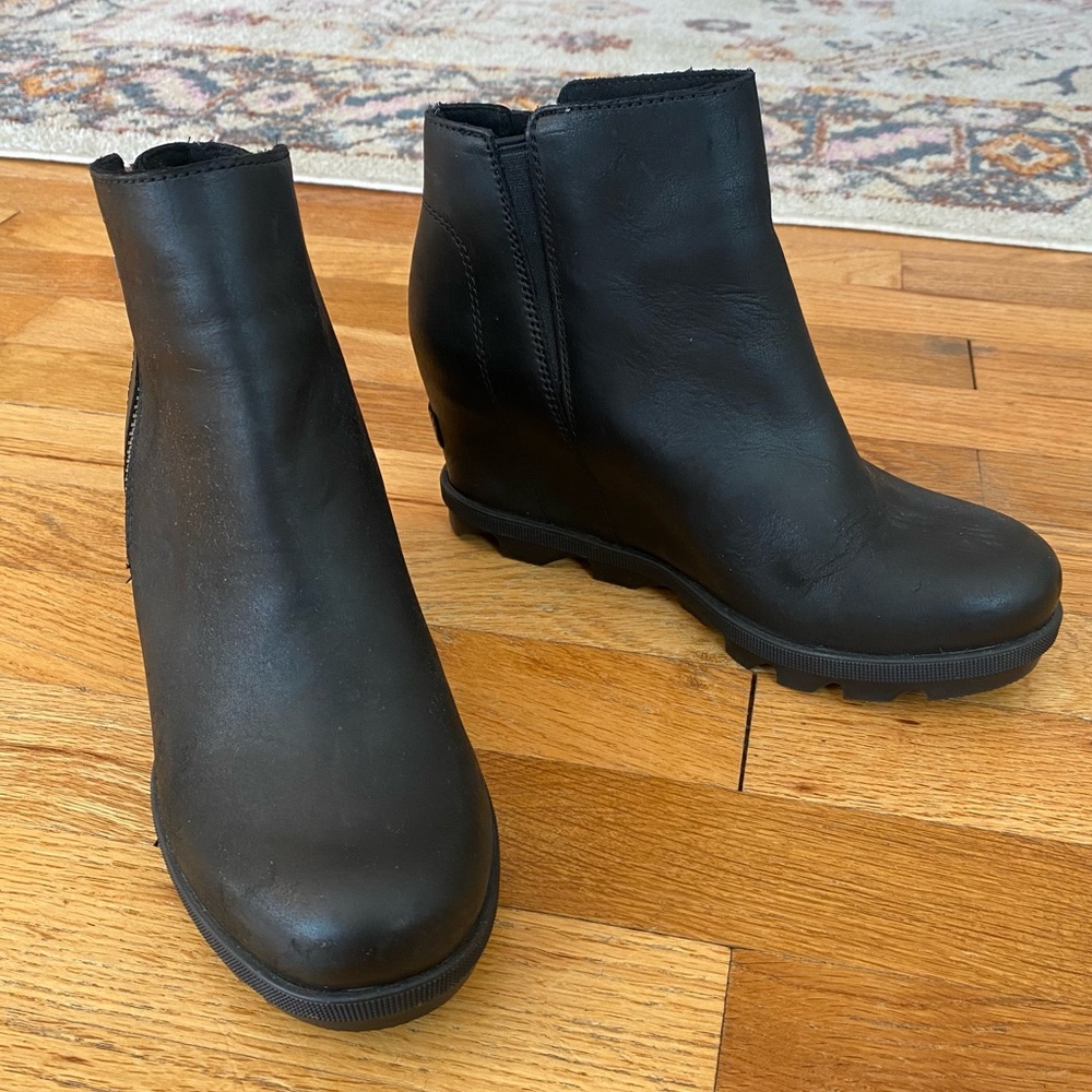 Sorel Joan of Arctic Black Boots size 7